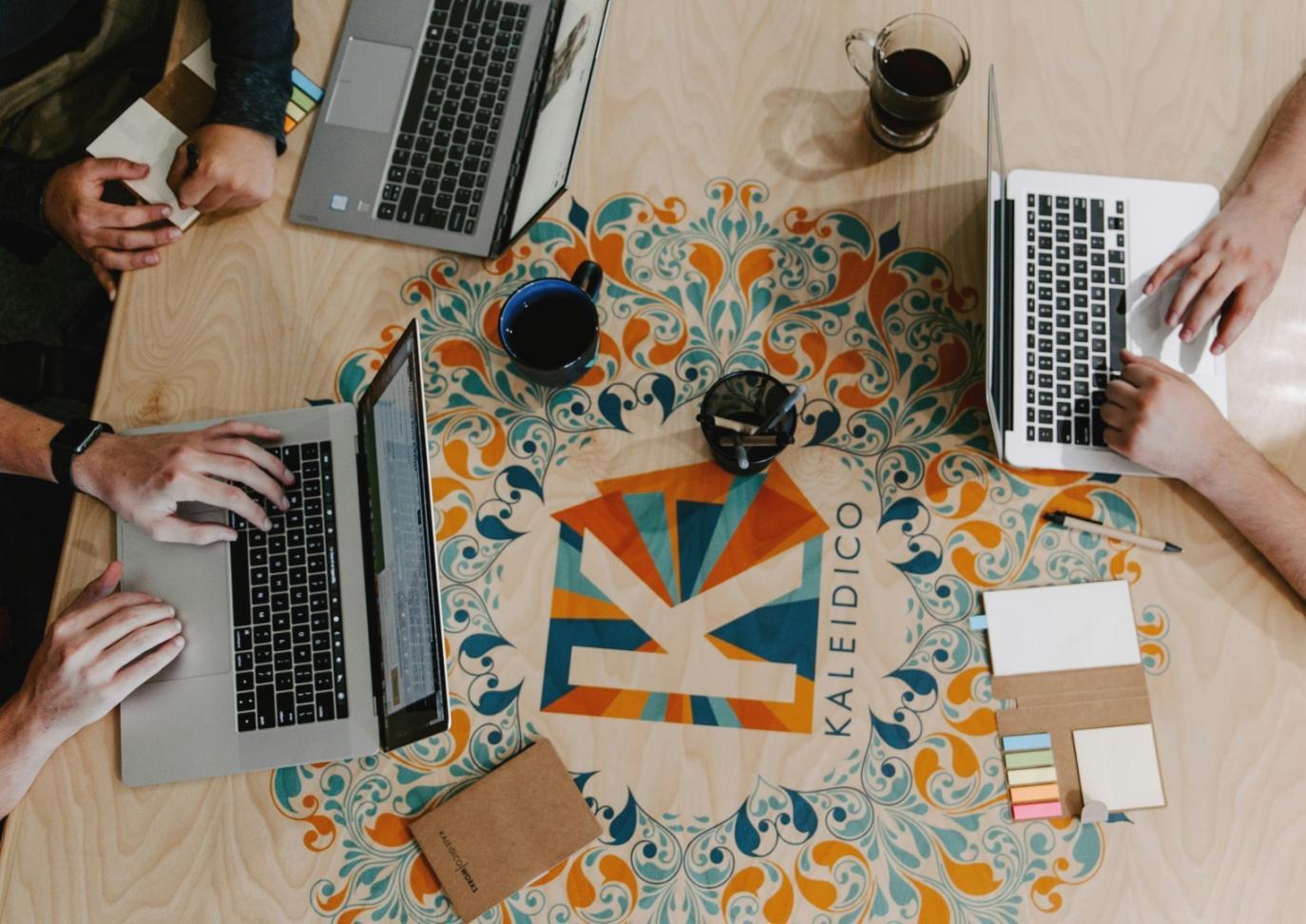 Styletech Labs community members sharing design experiences
